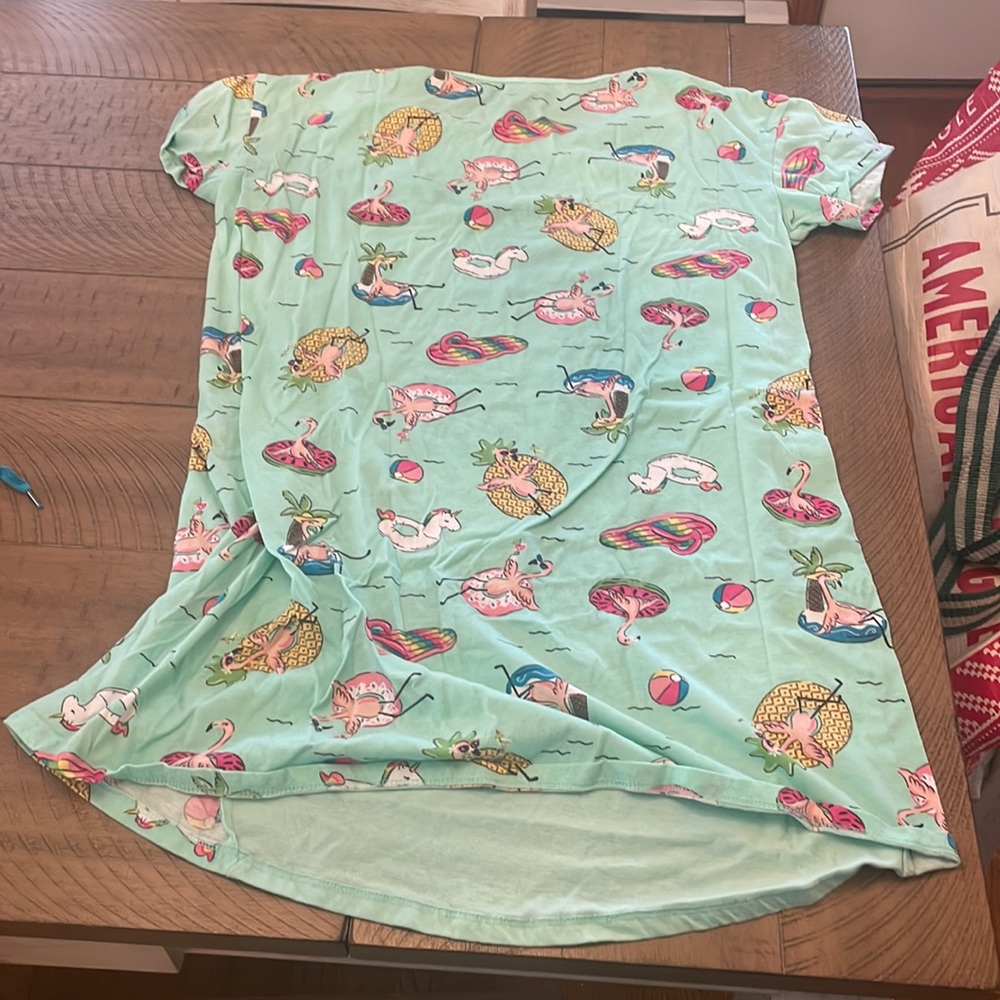 Secret Treasures Night Gown - Picture 4 of 4